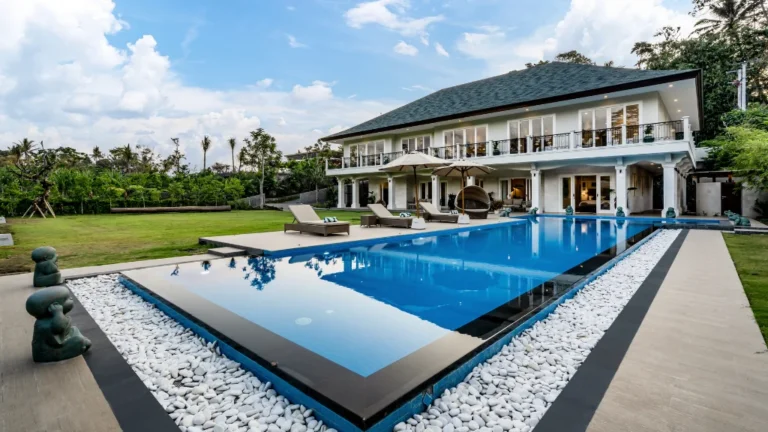 Best Luxury Villas for Corporate Retreats: The Definitive Pillar Guide